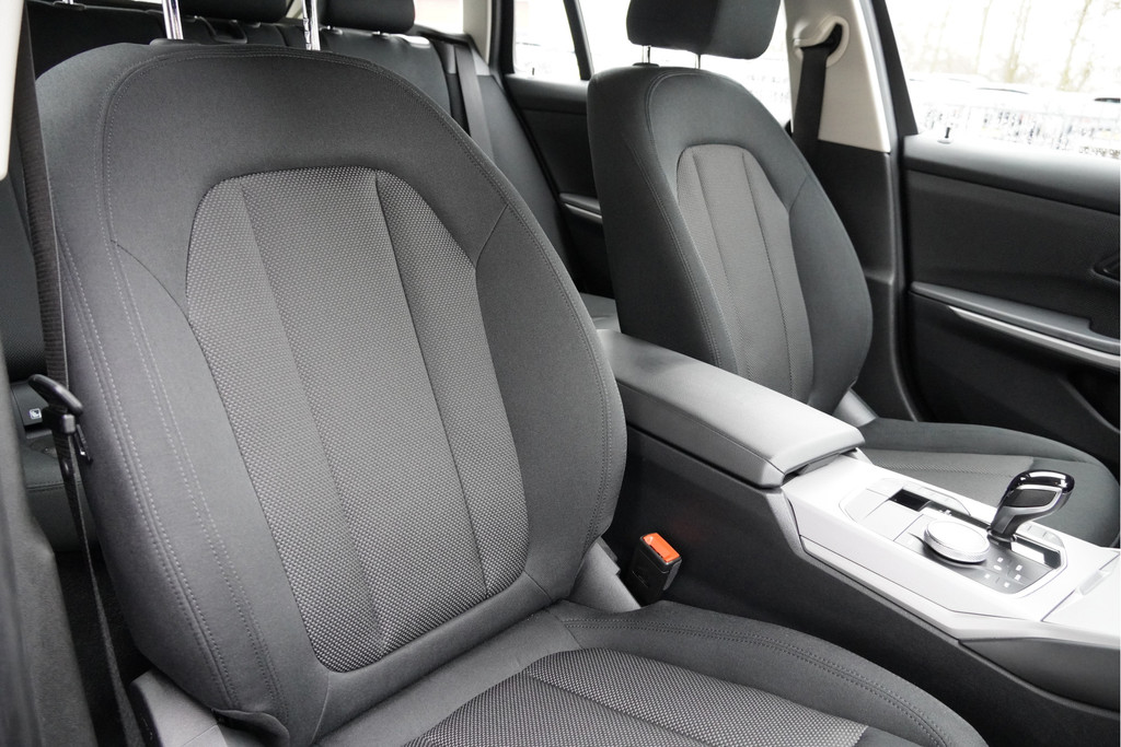 BMW 3 Serie touring (R974BF) met abonnement