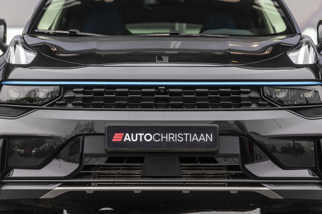 Lynk & Co 01 (P065LJ) met abonnement