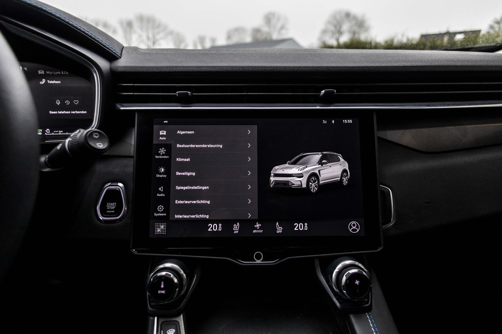 Lynk & Co 01 (P065LJ) met abonnement