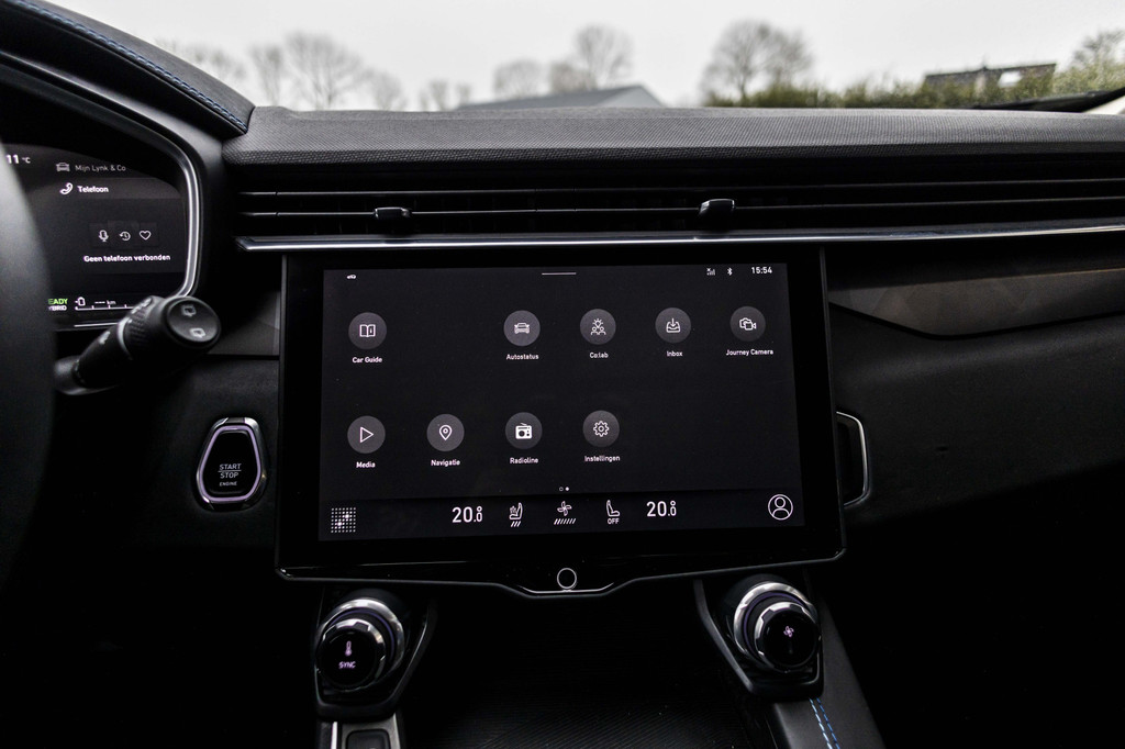 Lynk & Co 01 (P065LJ) met abonnement