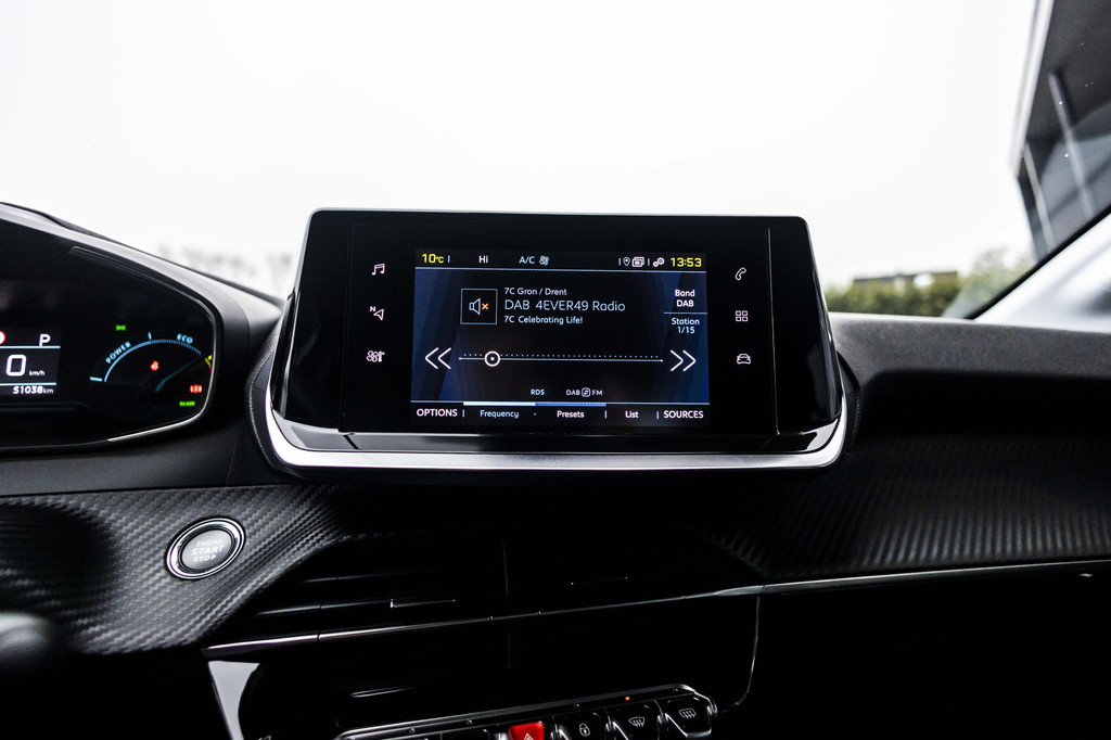 Peugeot e-208 (S121SN) met abonnement