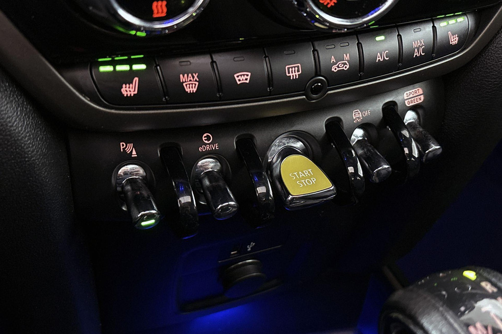 MINI Countryman (JVT72L) met abonnement