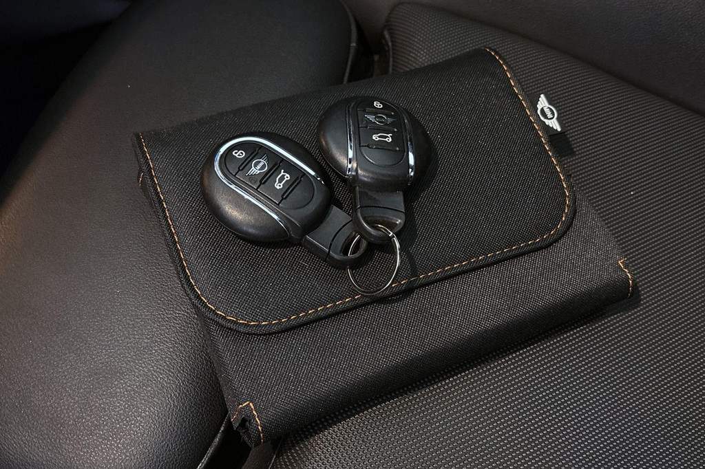 MINI Countryman (JVT72L) met abonnement