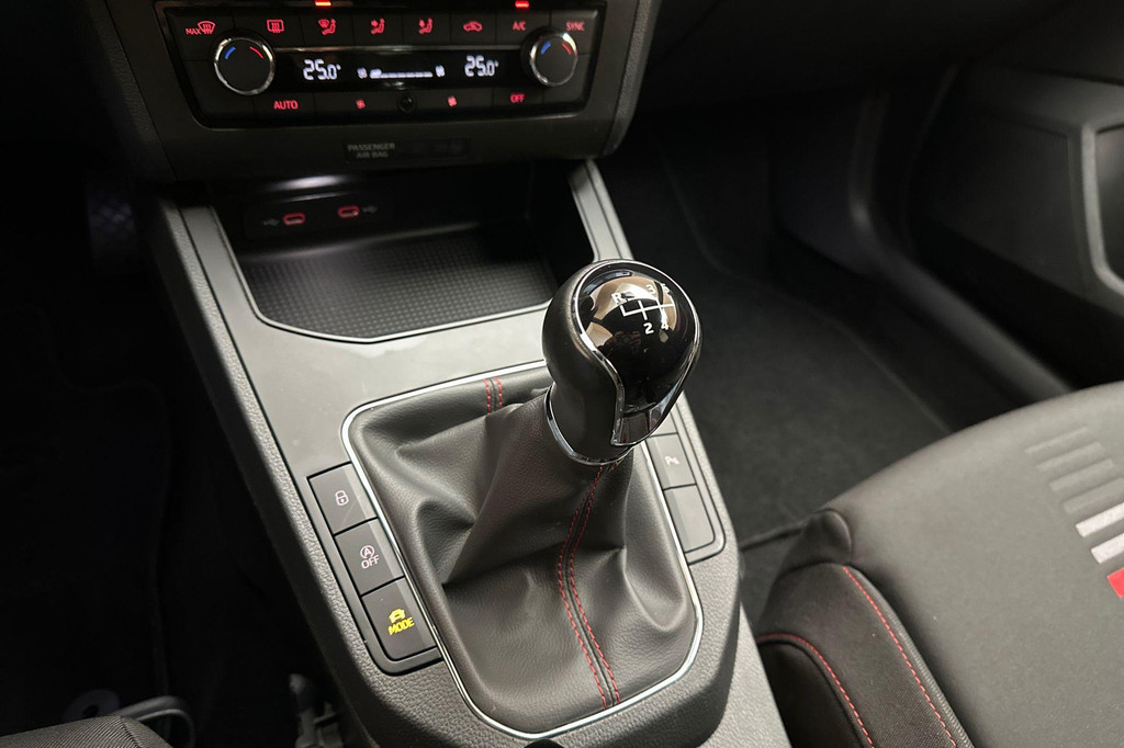 Seat Ibiza (K240KZ) met abonnement