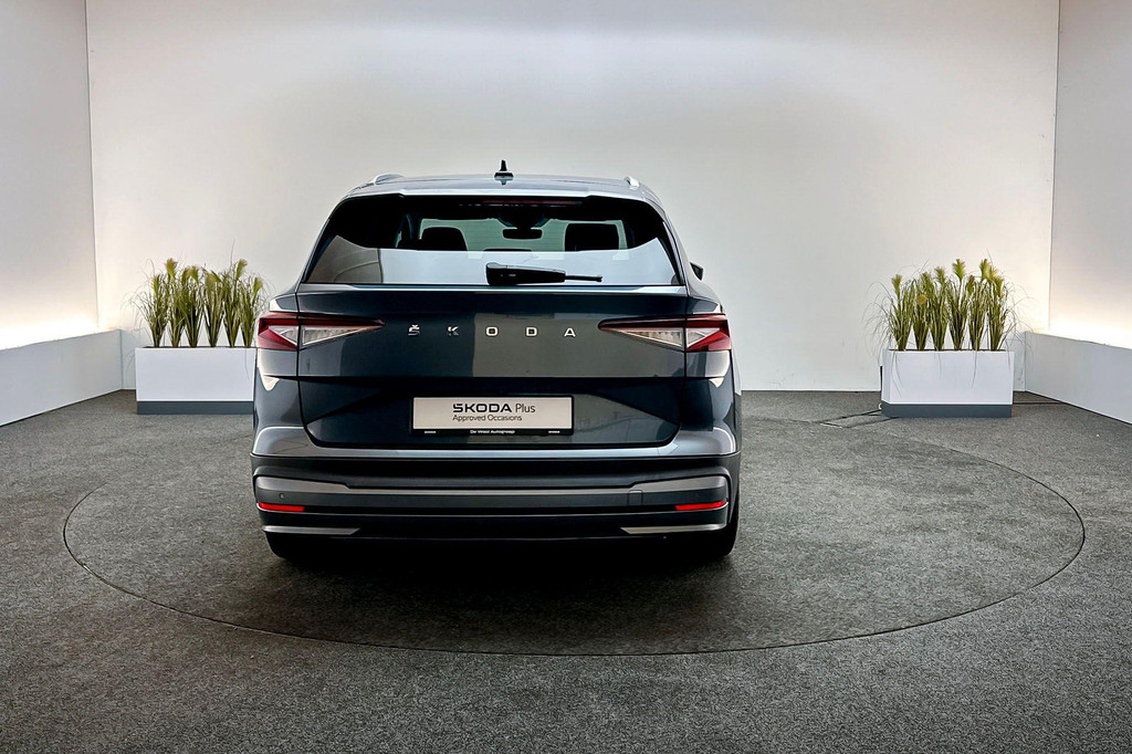 ŠKODA ENYAQ iV (L727DG) met abonnement