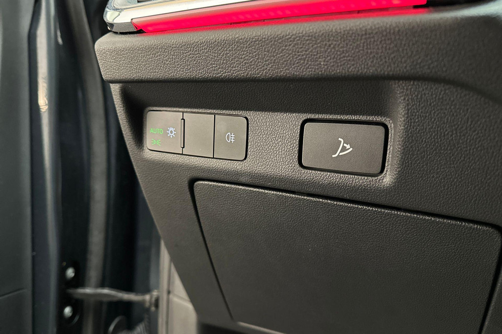 ŠKODA ENYAQ iV (L727DG) met abonnement