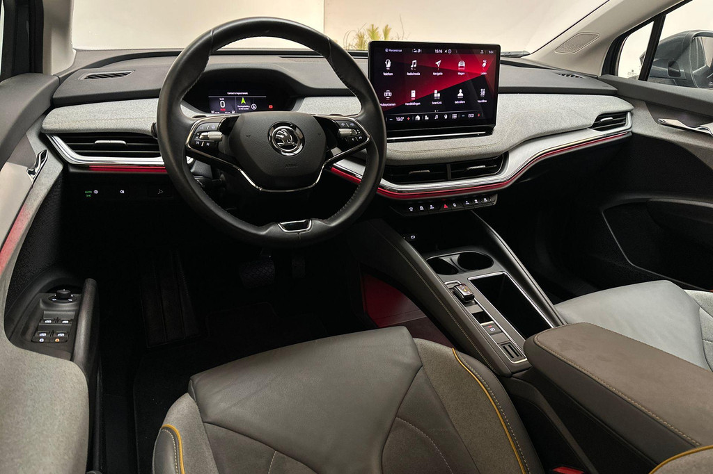 ŠKODA ENYAQ iV (L727DG) met abonnement