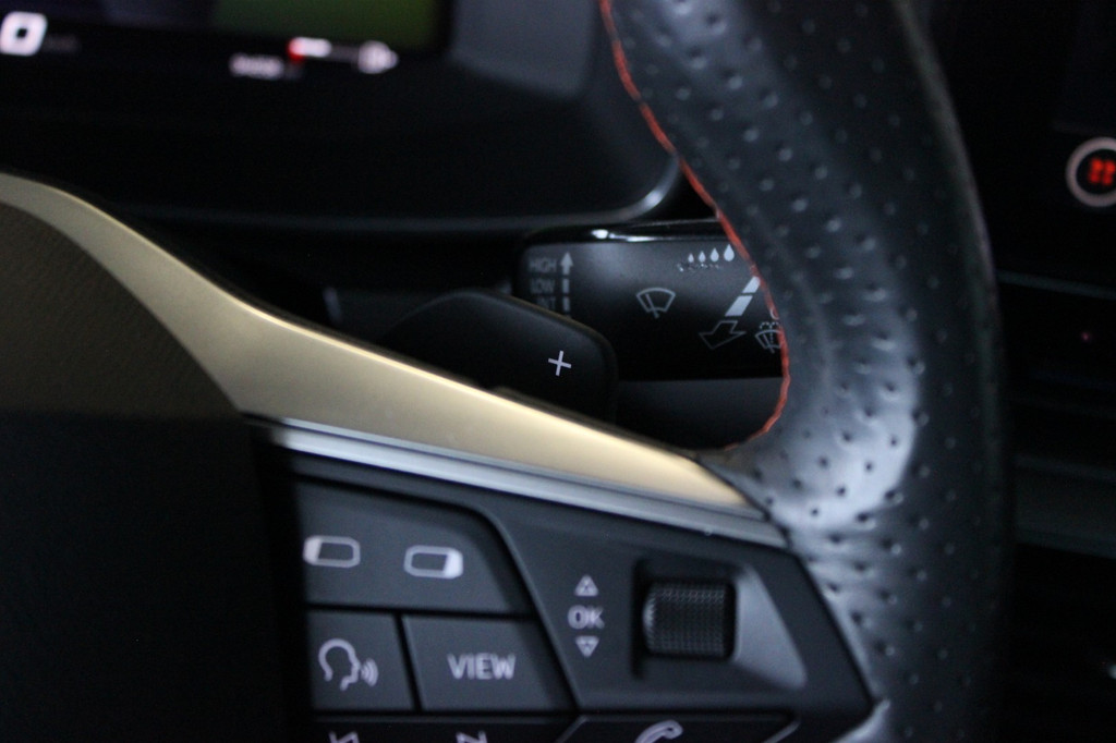 Seat Leon Sportstourer (K607KP) met abonnement