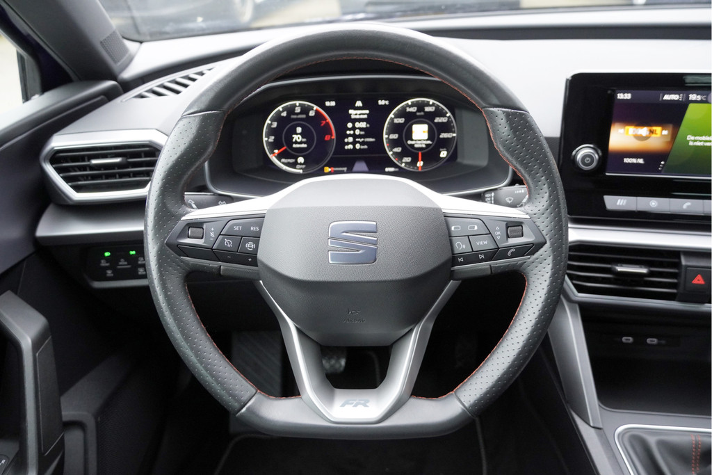 Seat Leon (L443DH) met abonnement