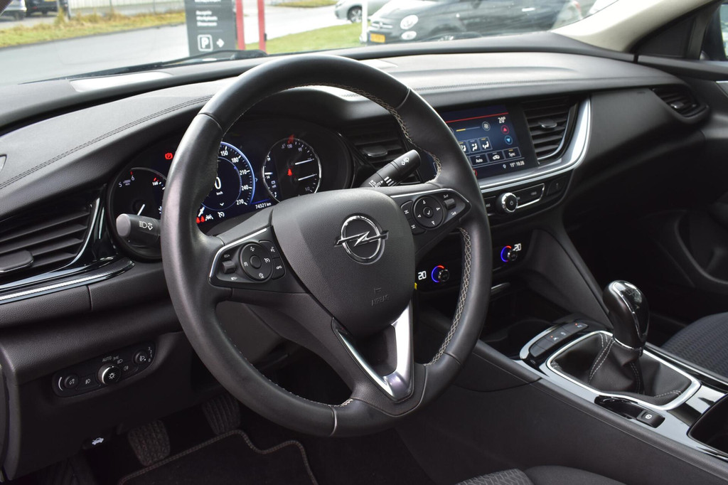 Opel Insignia (K922SJ) met abonnement