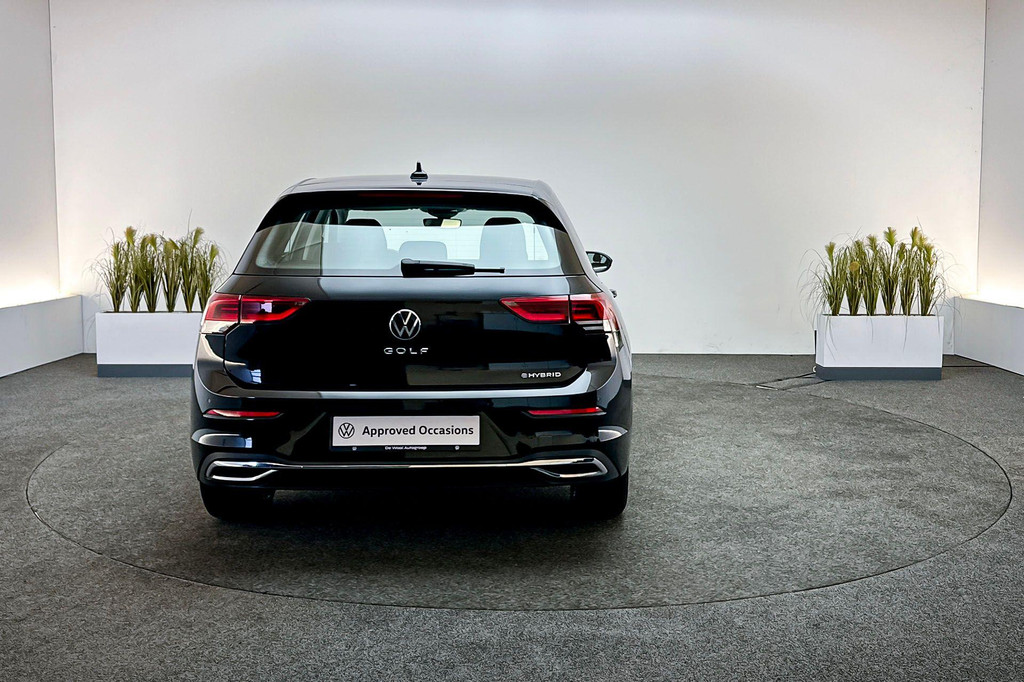 Volkswagen Golf (JXH01Z) met abonnement