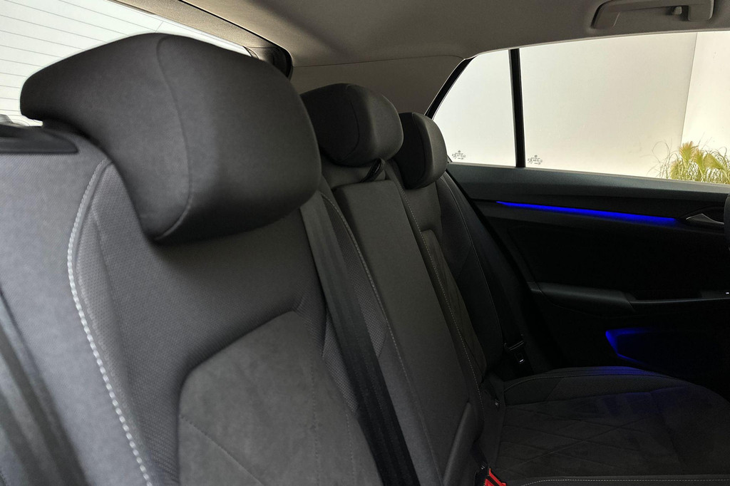 Volkswagen Golf (JXH01Z) met abonnement