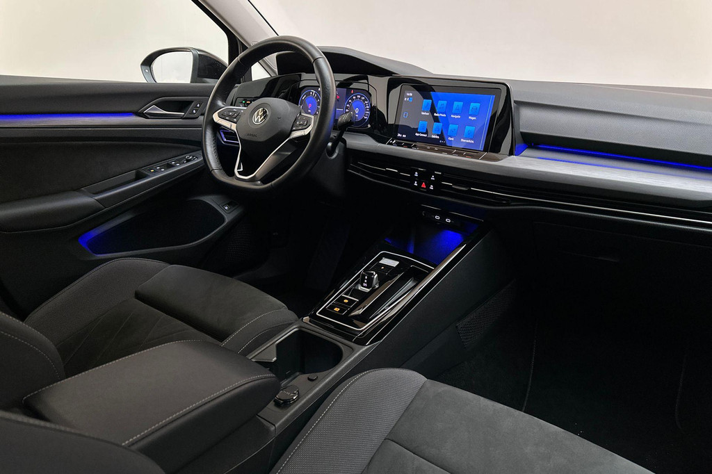 Volkswagen Golf (JXH01Z) met abonnement