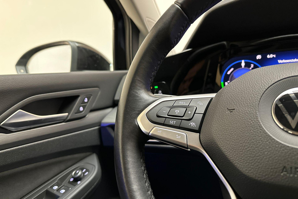 Volkswagen Golf (JXH01Z) met abonnement