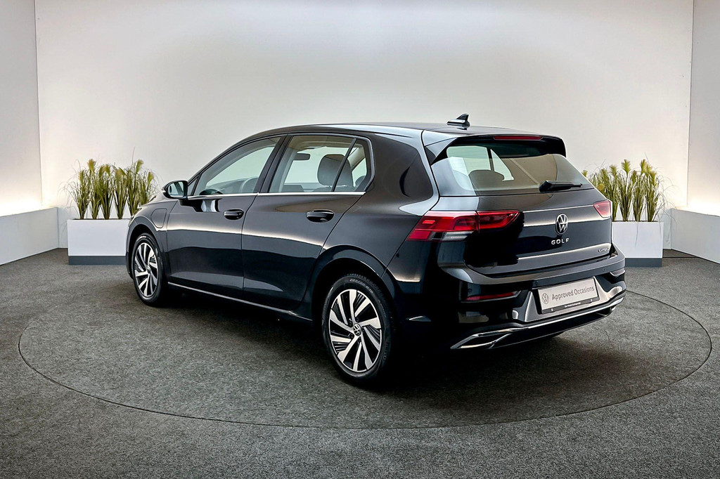 Volkswagen Golf (JXH01Z) met abonnement