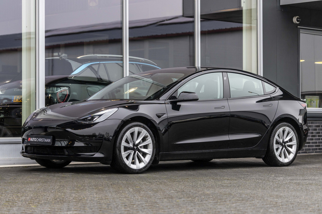 Tesla Model 3 (JVF96J) met abonnement