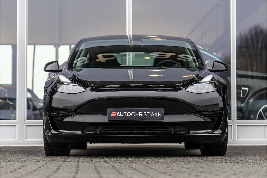 Tesla Model 3 (JVF96J) met abonnement