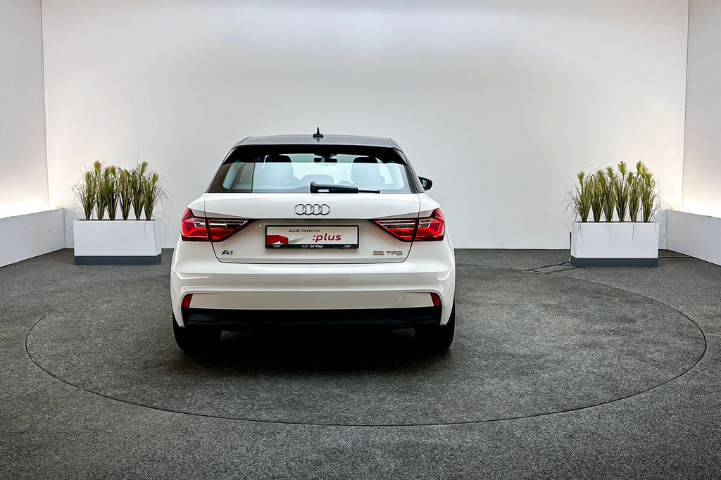 Audi A1 (J799JP) met abonnement