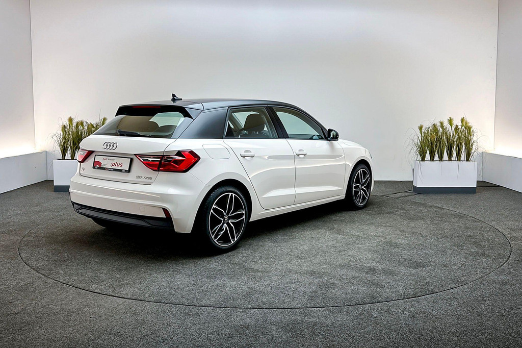 Audi A1 (J799JP) met abonnement