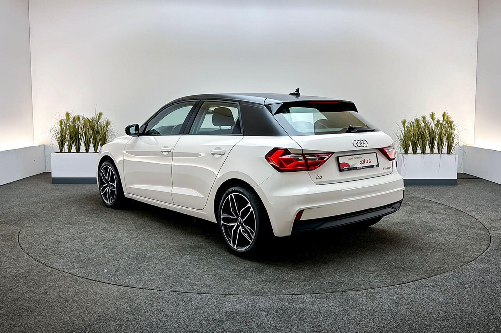 Audi A1 (J799JP) met abonnement