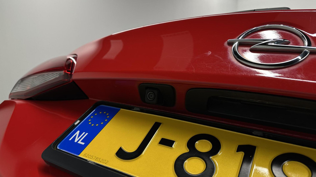 Opel Astra (J819ZZ) met abonnement