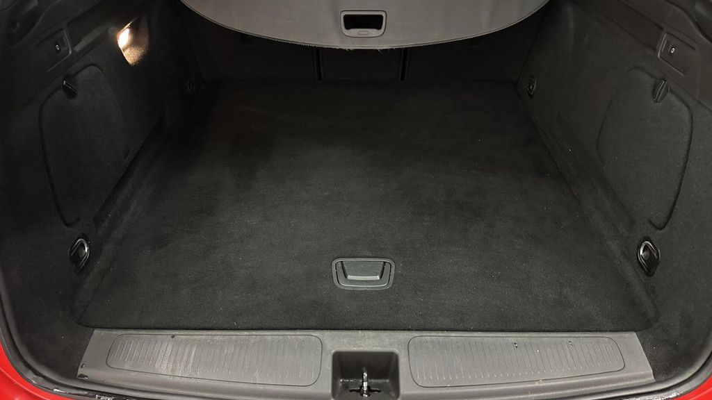 Opel Astra (J819ZZ) met abonnement