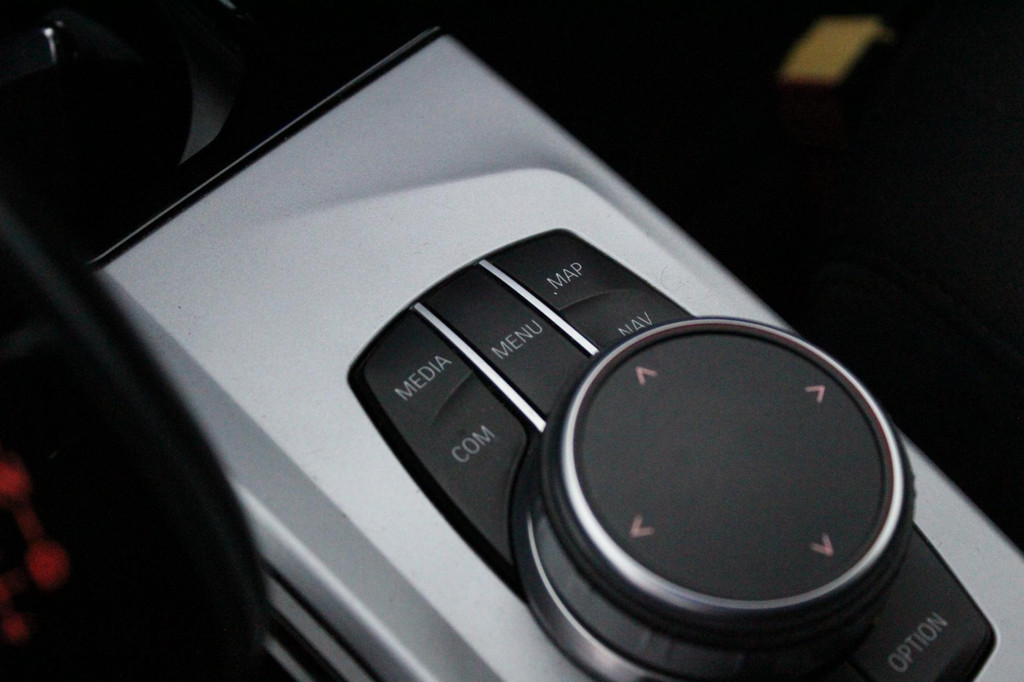 BMW X4 (J870NH) met abonnement