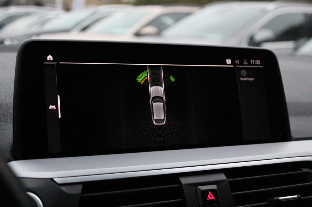 BMW X4 (J870NH) met abonnement