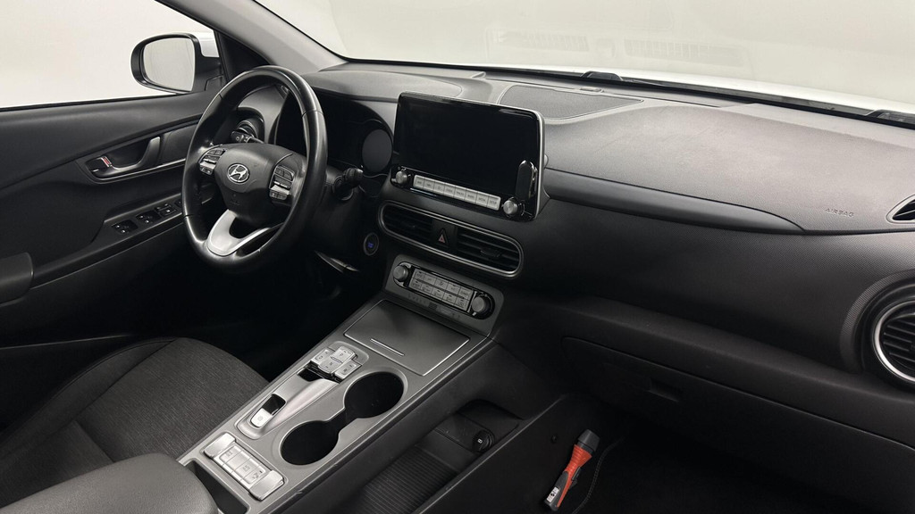 Hyundai Kona (J067XB) met abonnement