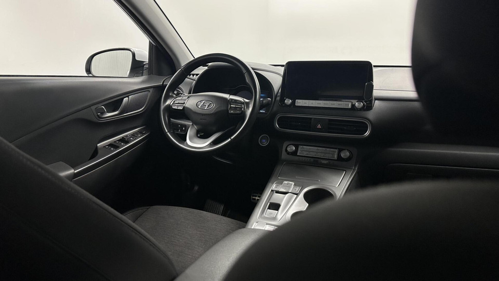 Hyundai Kona (J067XB) met abonnement