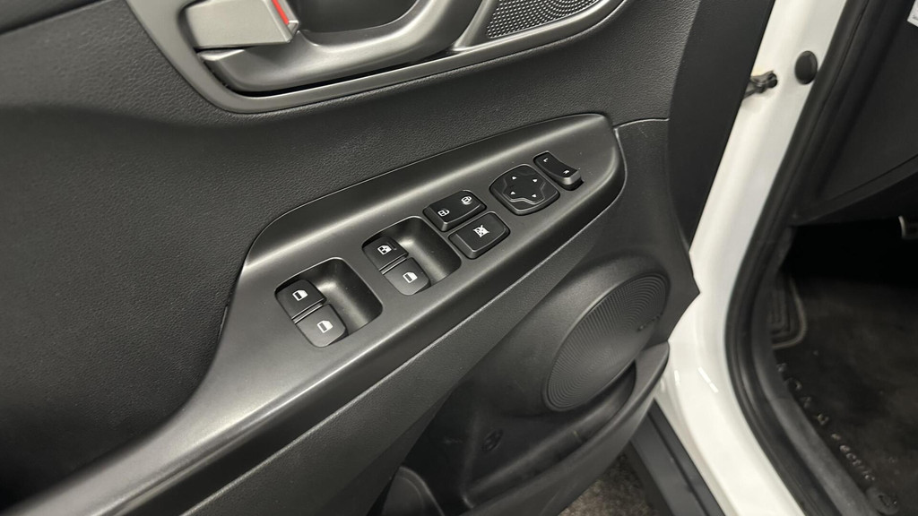 Hyundai Kona (J067XB) met abonnement