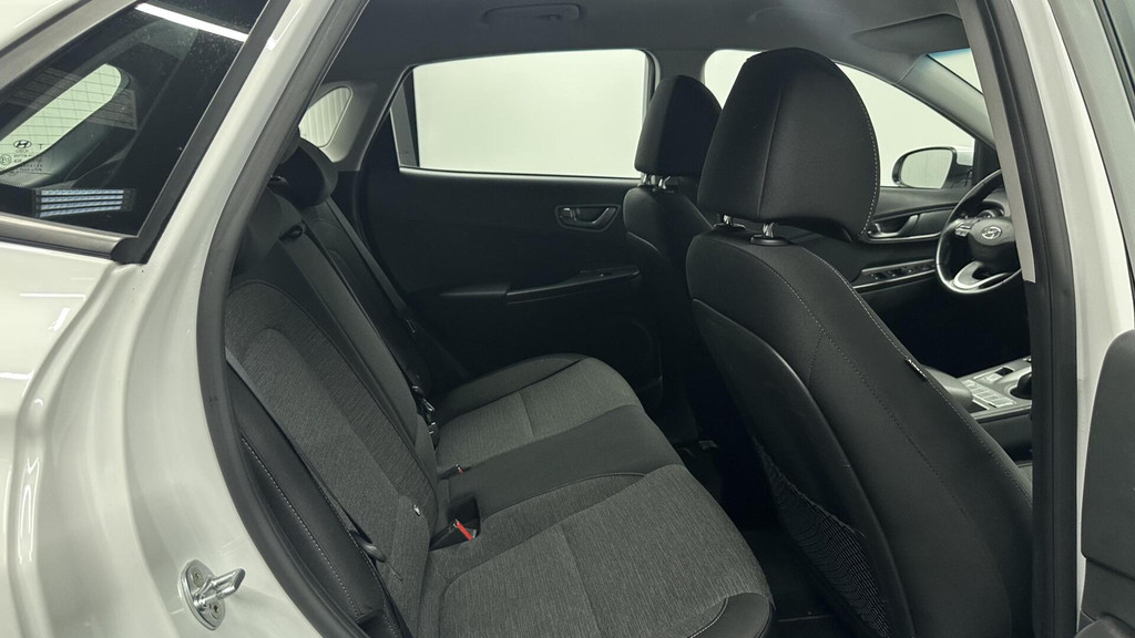 Hyundai Kona (J067XB) met abonnement