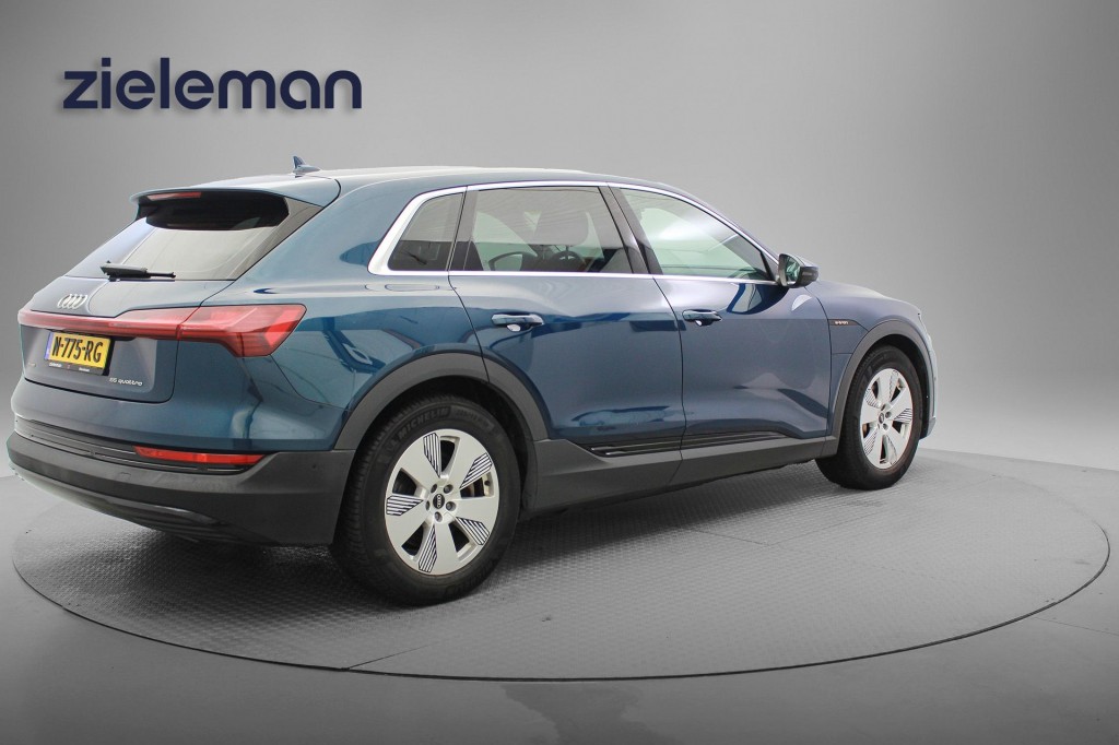 Audi e-tron (N775RG) met abonnement