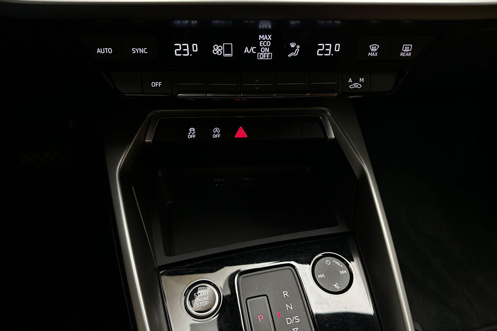 Audi A3 (P946DX) met abonnement