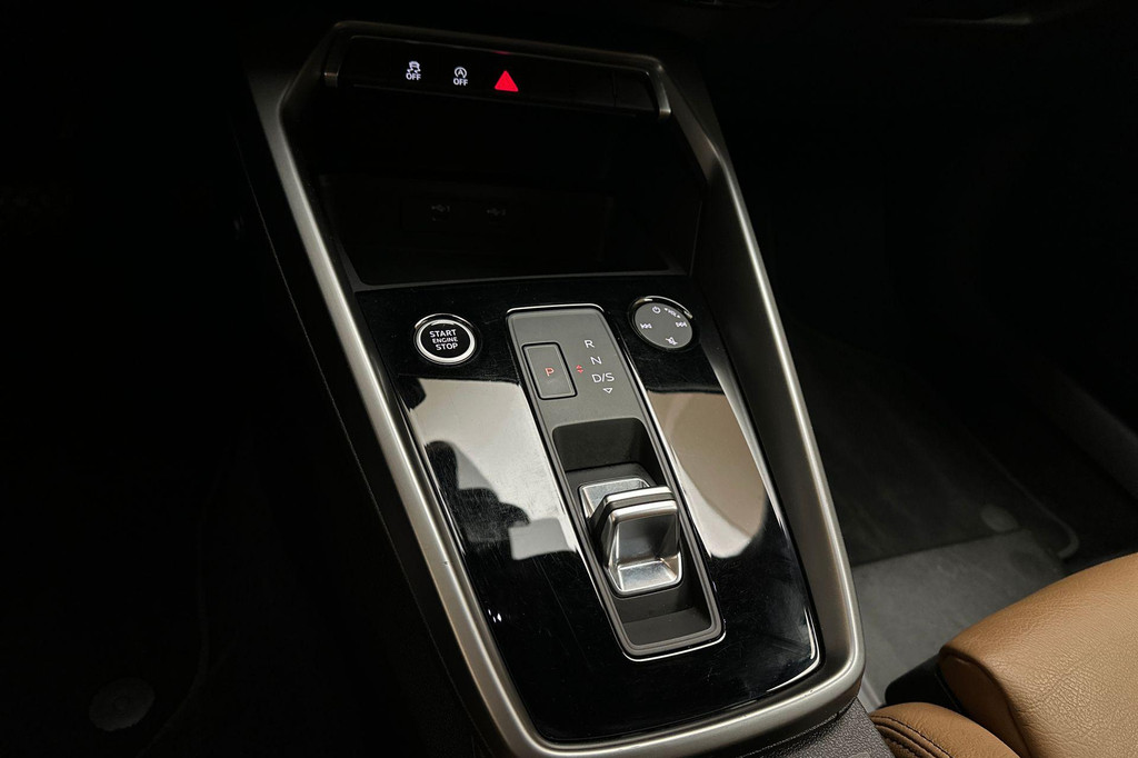 Audi A3 (P946DX) met abonnement