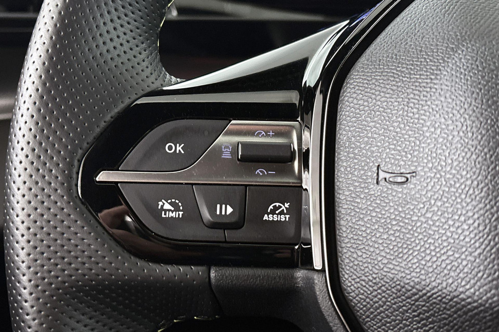 Peugeot 408 (JXF79G) met abonnement