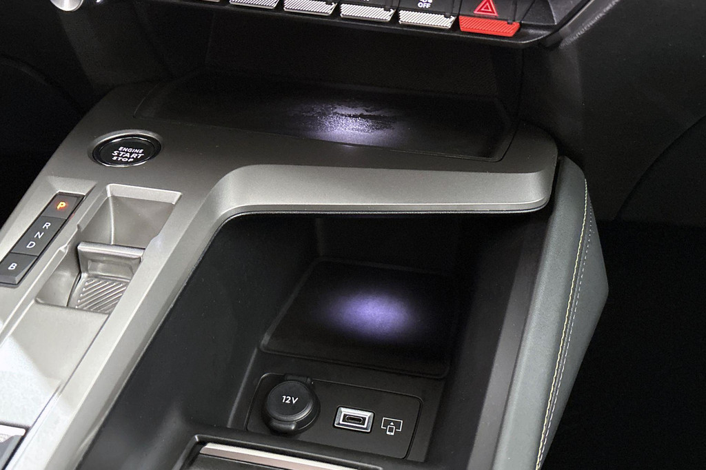 Peugeot 408 (JXF79G) met abonnement