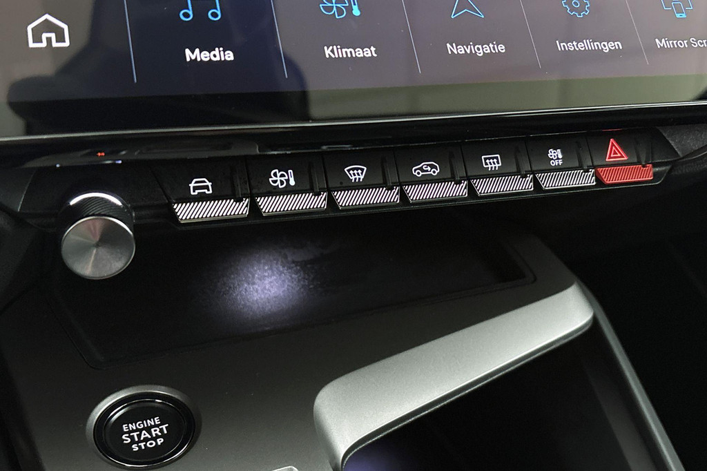 Peugeot 408 (JXF79G) met abonnement