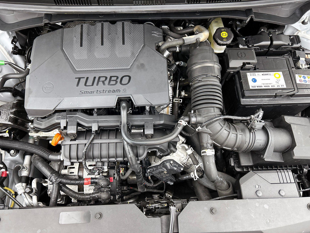 Hyundai i20 (JSJ88T) met abonnement