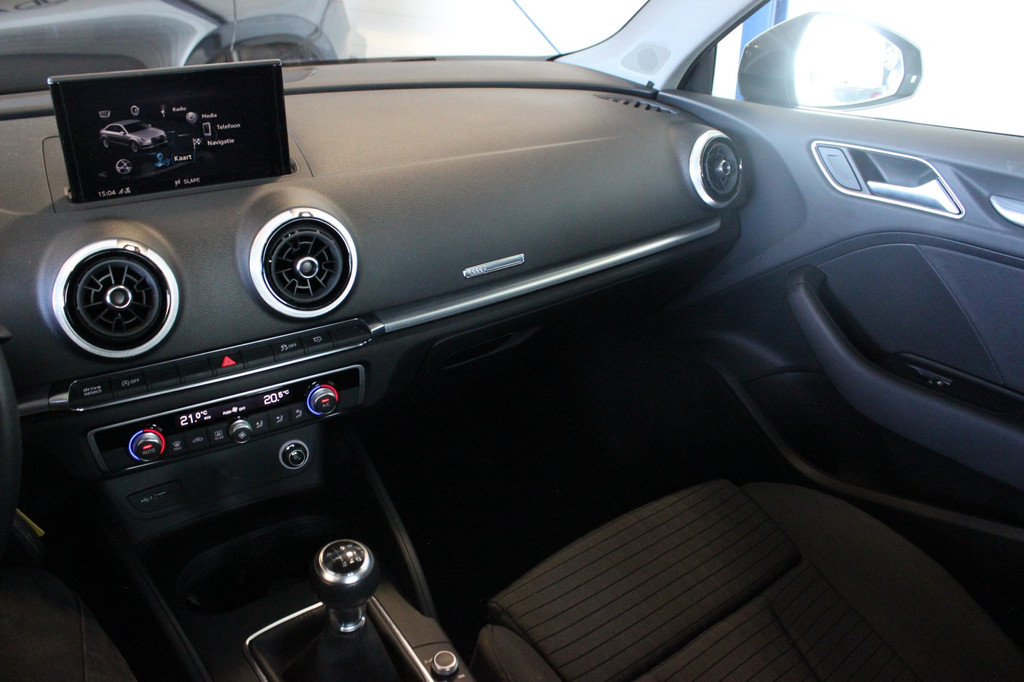 Audi A3 (J603LN) met abonnement