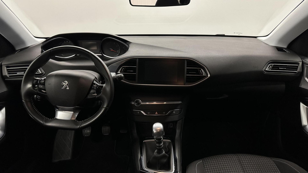 Peugeot 308 (G870HH) met abonnement