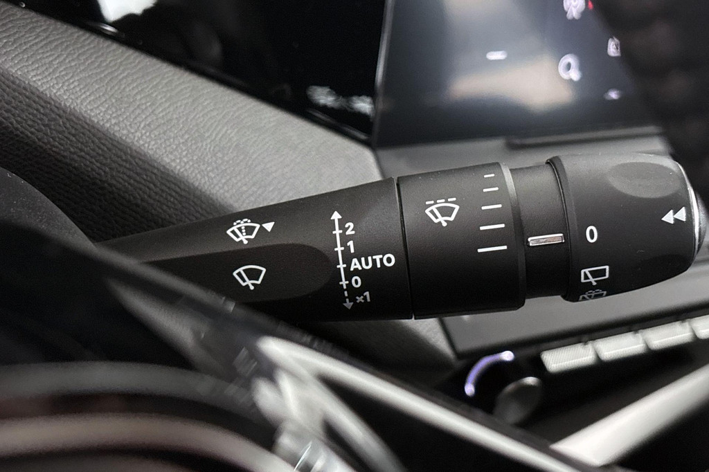 Peugeot 308 (GFR29D) met abonnement