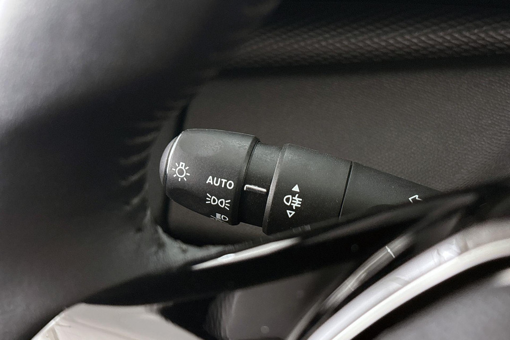 Peugeot 308 (GFR29D) met abonnement