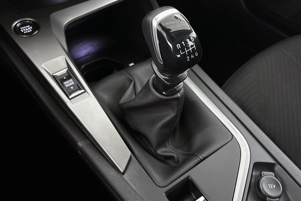 Peugeot 308 (GFR25D) met abonnement