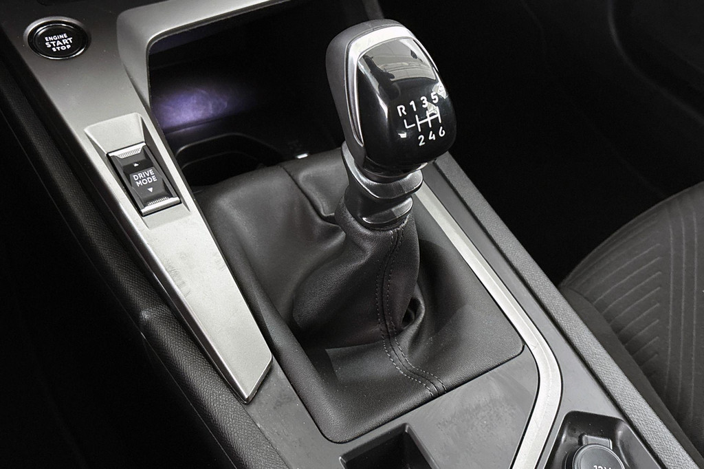 Peugeot 308 (GFR33D) met abonnement