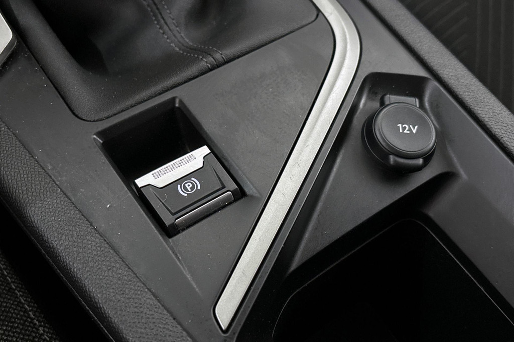 Peugeot 308 (GFR33D) met abonnement