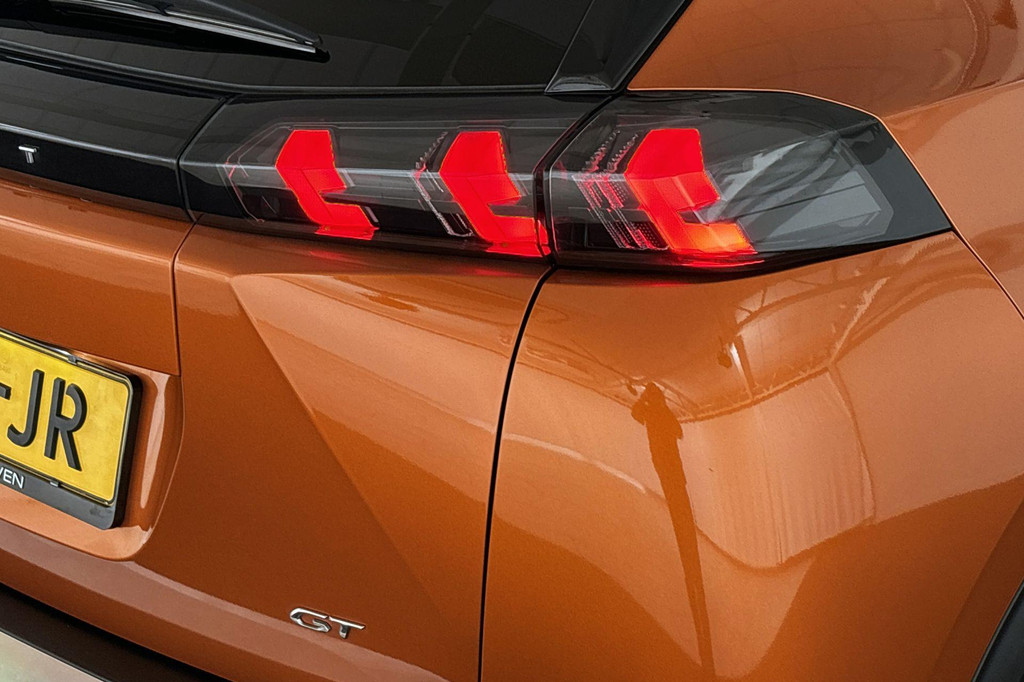 Peugeot e-2008 (T394JR) met abonnement