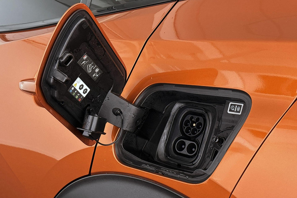 Peugeot e-2008 (T394JR) met abonnement