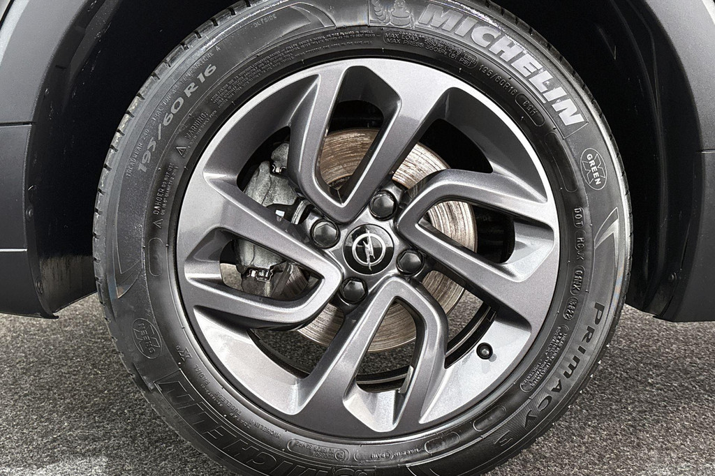 Opel Crossland X (K598KH) met abonnement