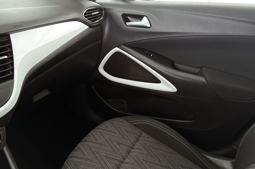 Opel Crossland X (K598KH) met abonnement